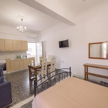 Koumbes Apartment